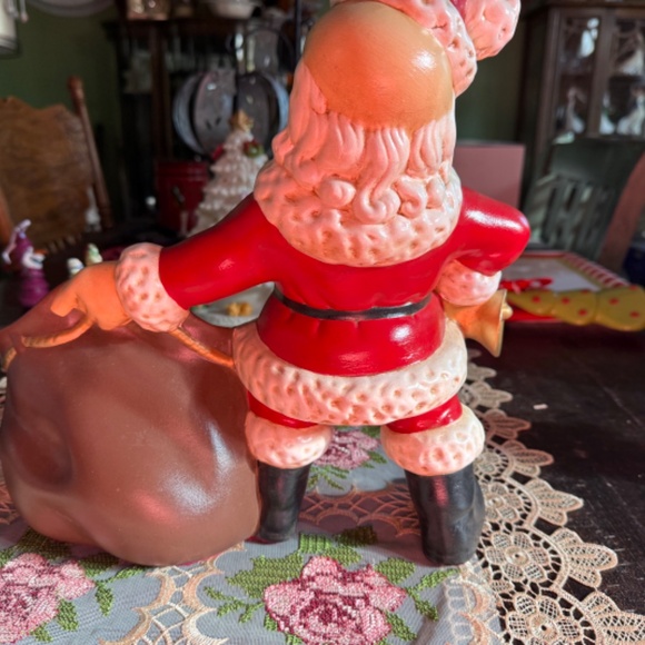 Vintage ceramic Santa figurine planter - Picture 6 of 8